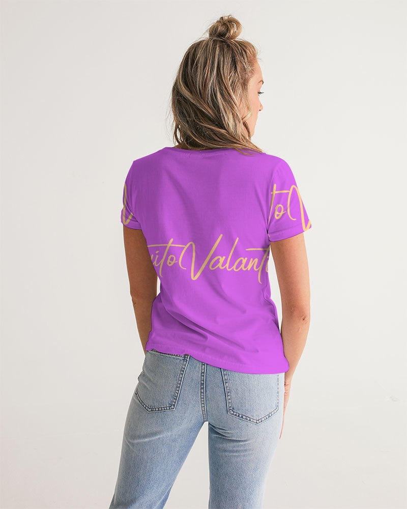 QuitoValantio!"passionate"collection Women's V-Neck Tee