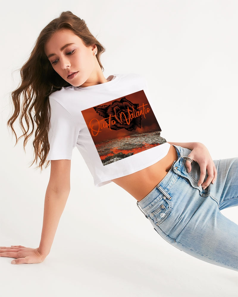 QuitoValantio!"Mandarin lava collection" Women's Cropped Tee