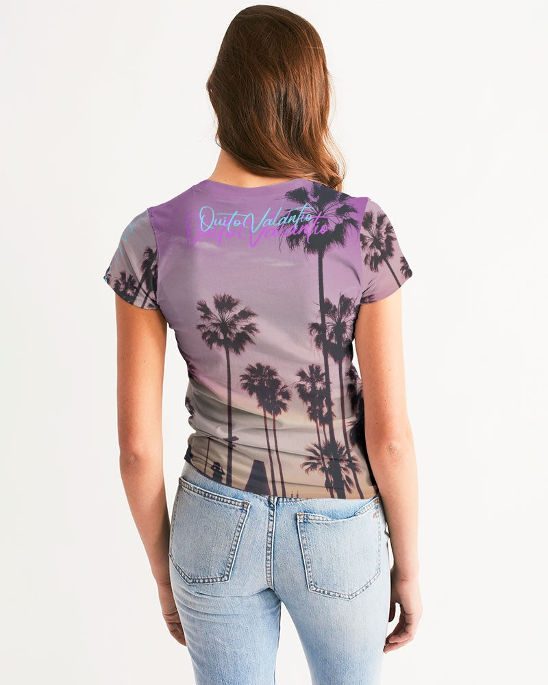 QuitoValantio!"Mari's world"edition. Women's Tee
