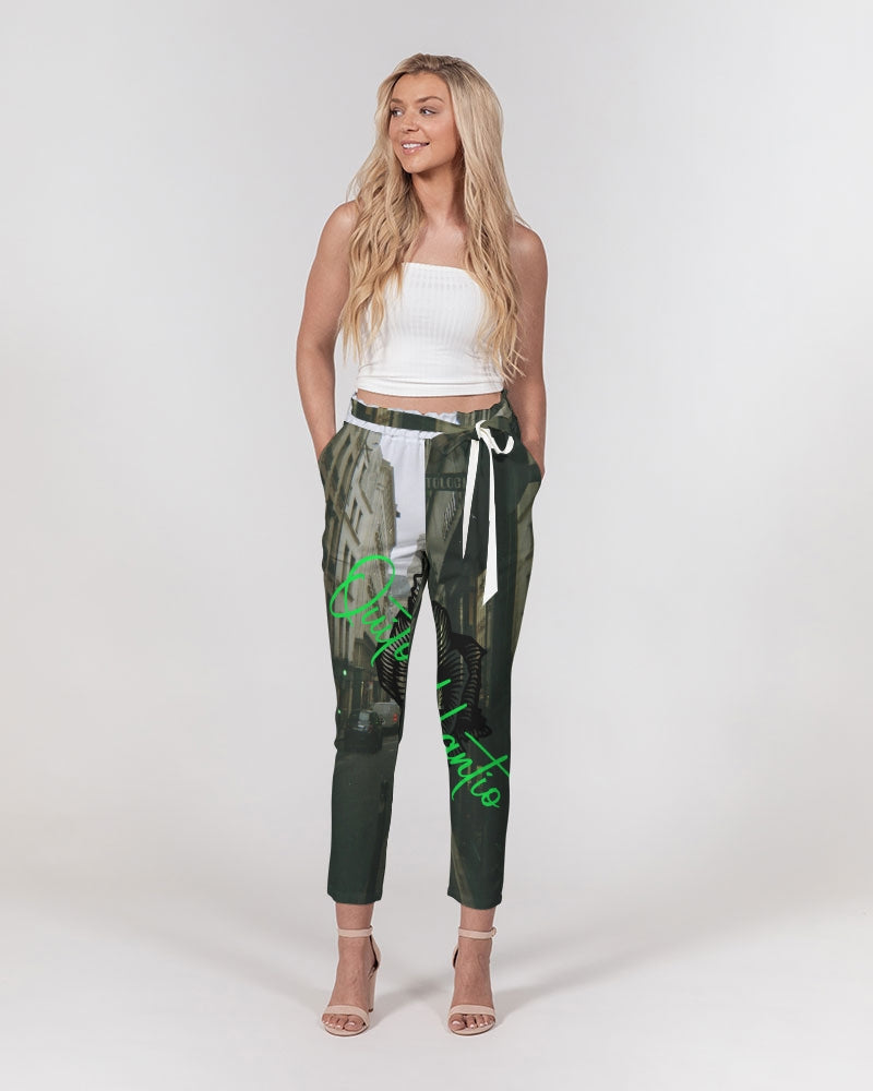 QuitoValantio!A Taste of Paris€2 Women's Belted Tapered Pants