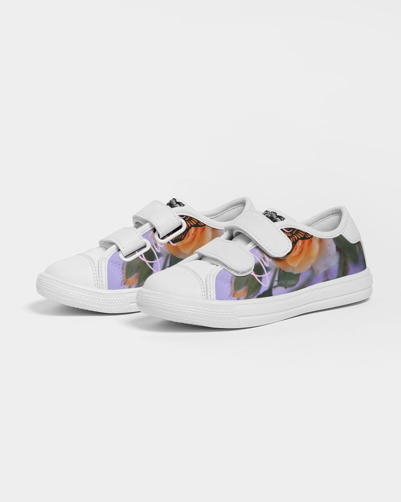 QuitoValantio!"PeachRoses"collections. Kids Velcro Sneaker